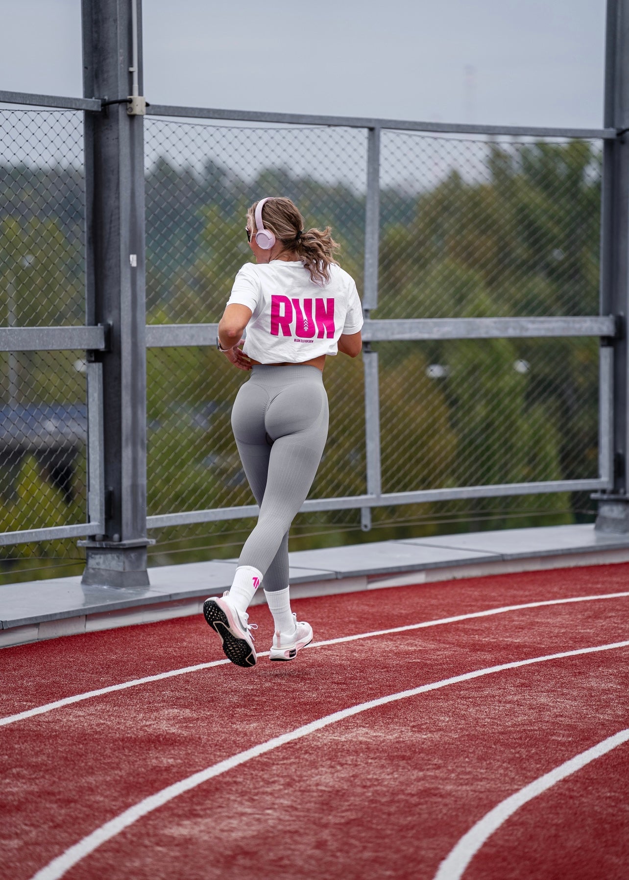 RUN