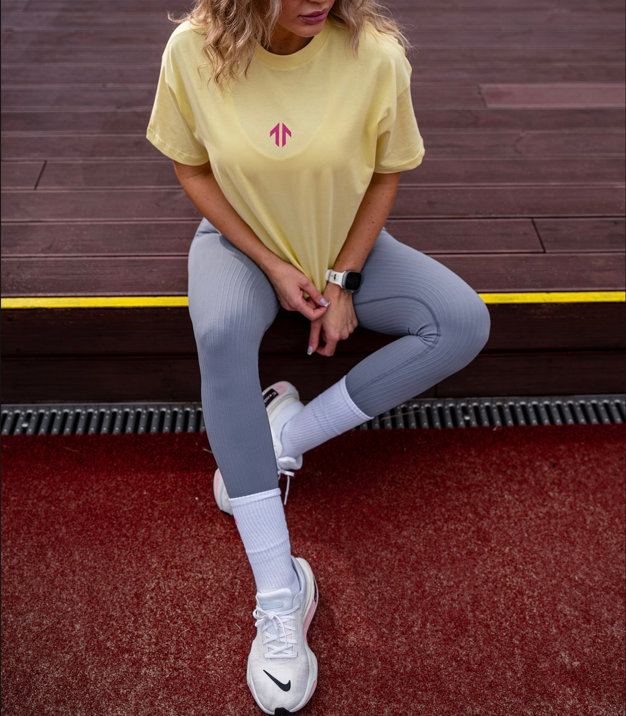 RUN - Yellow