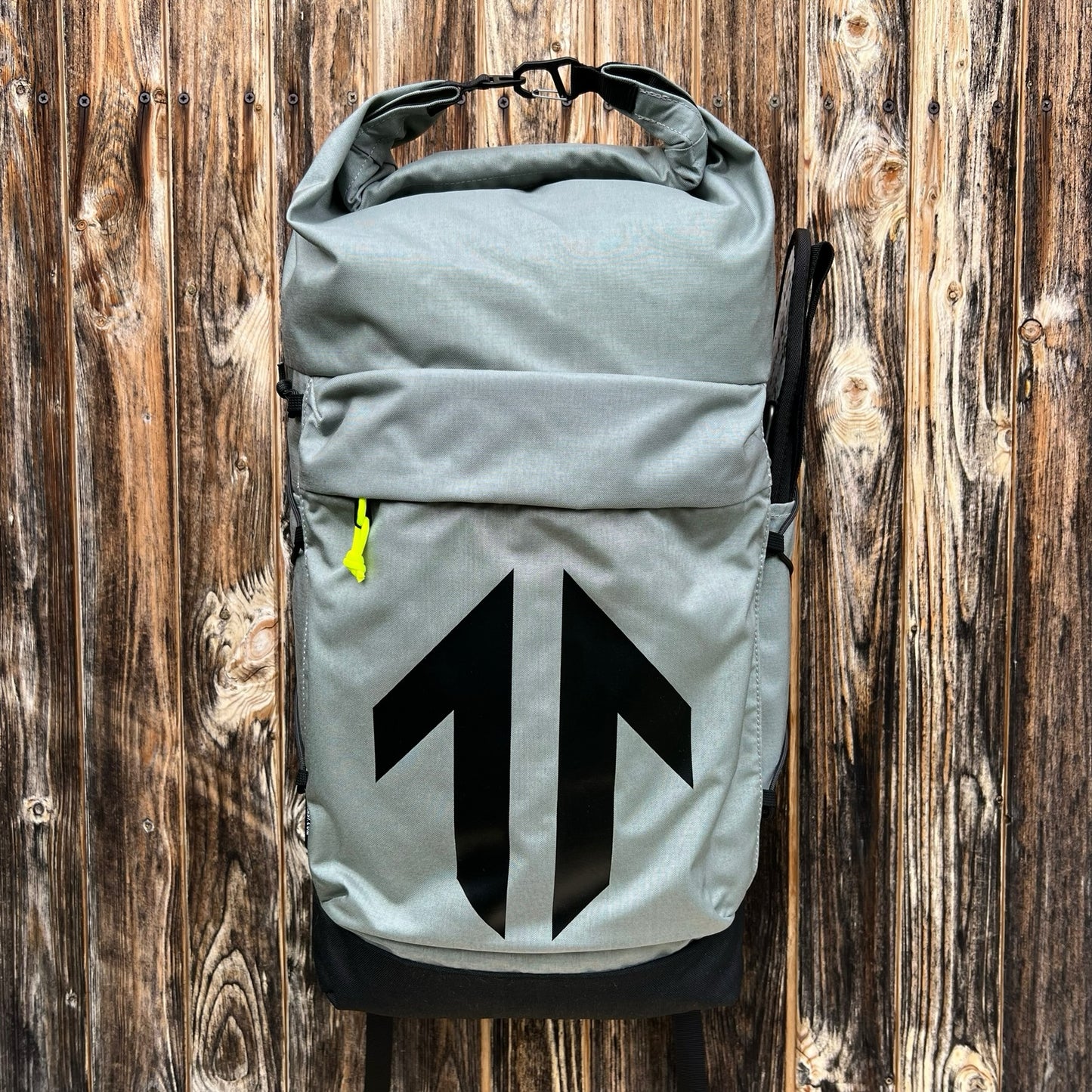 ARNE - GREY