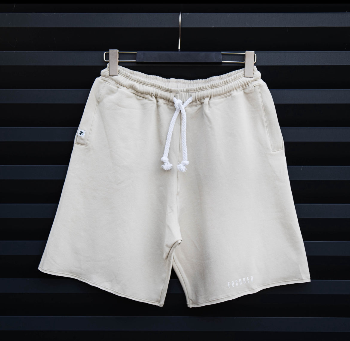 FOCUSED SHORTS