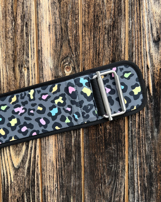 JAGUAR - COLOR